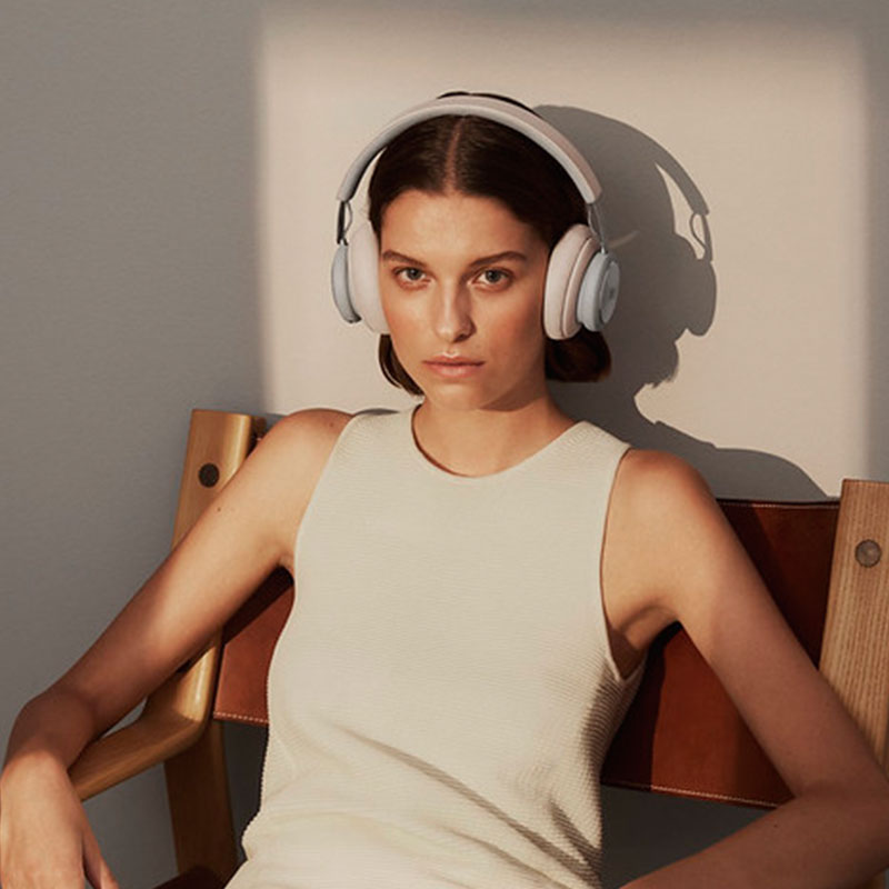 bang olufsen h4 2nd gen