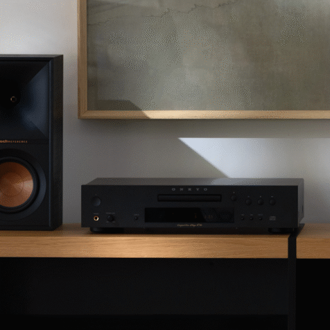 Onkyo C30 - Onkyo-Icon-C-30-on-shelf-beside-Klipsch-bookshelf-speaker_2000x2000