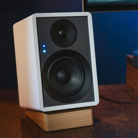 Onkyo-Creator-GX-DB10-bold-and-minimal_2000x2000