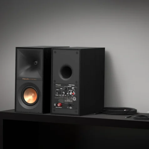 R-40PM-Back-Inputs-and-Cables-in-Moody-Room_2000x2000 R-40PM-Back-Inputs-and-Cables-in-Moody-Room_2000x2000
